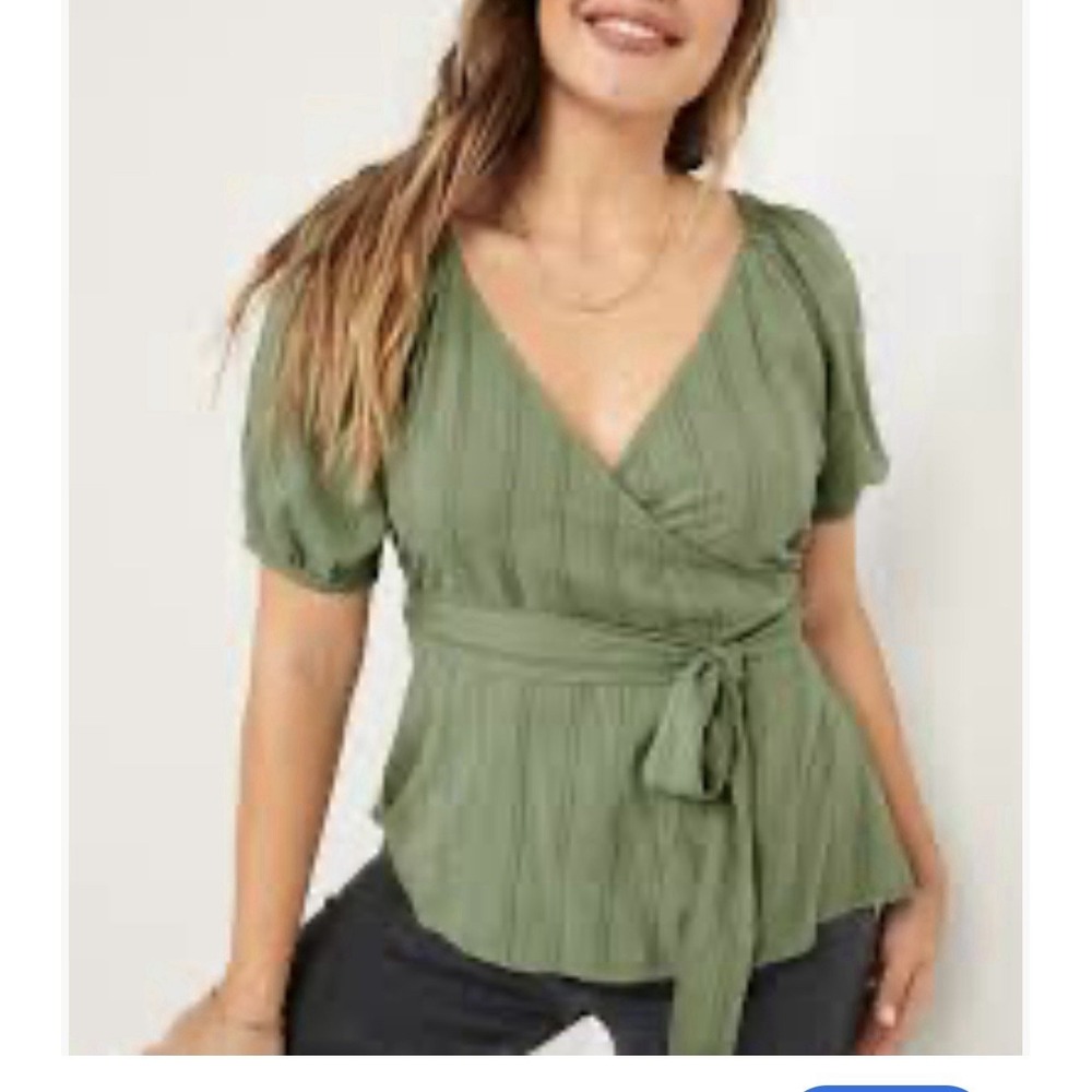 Old Navy Women's Sz  Large Puff Sleeve‎ Smocked Dobby Stripe Wrap Blouse Top